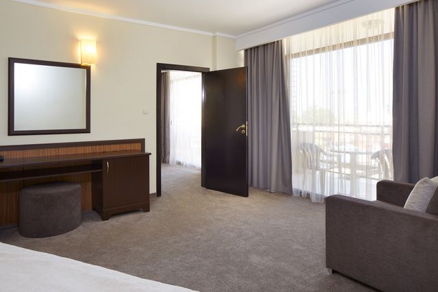 Nobel Hotel - One bedroom apartment min 3ad+1ch 