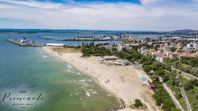 Promenade Boutique family hotel - Beach