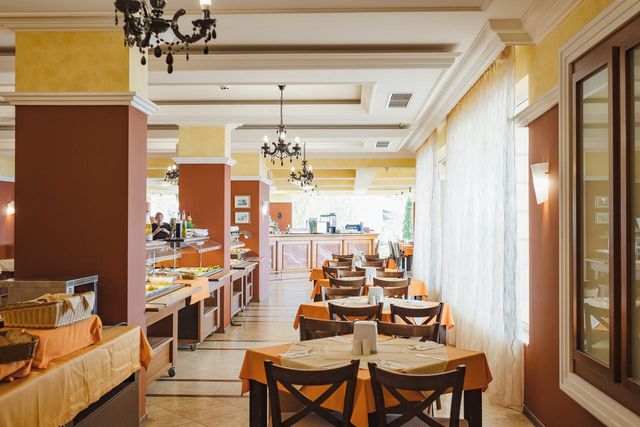 Festa Pomorie resort - Food and dining